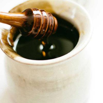 白嫩无毛喷水馒头淫叫海报